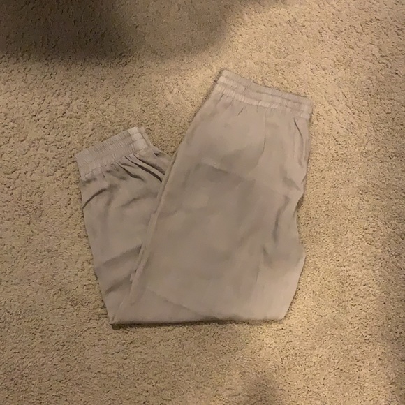 Cloth & Stone Light Pants Sz. Large - Picture 3 of 4